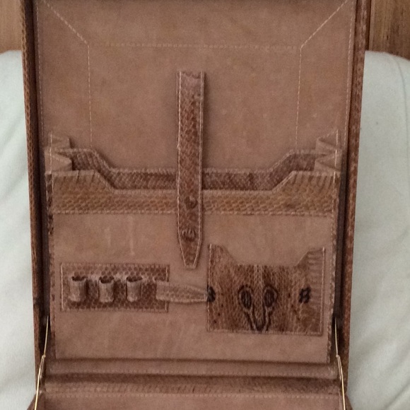 Genuine Python snake skin briefcase - Picture 4 of 5